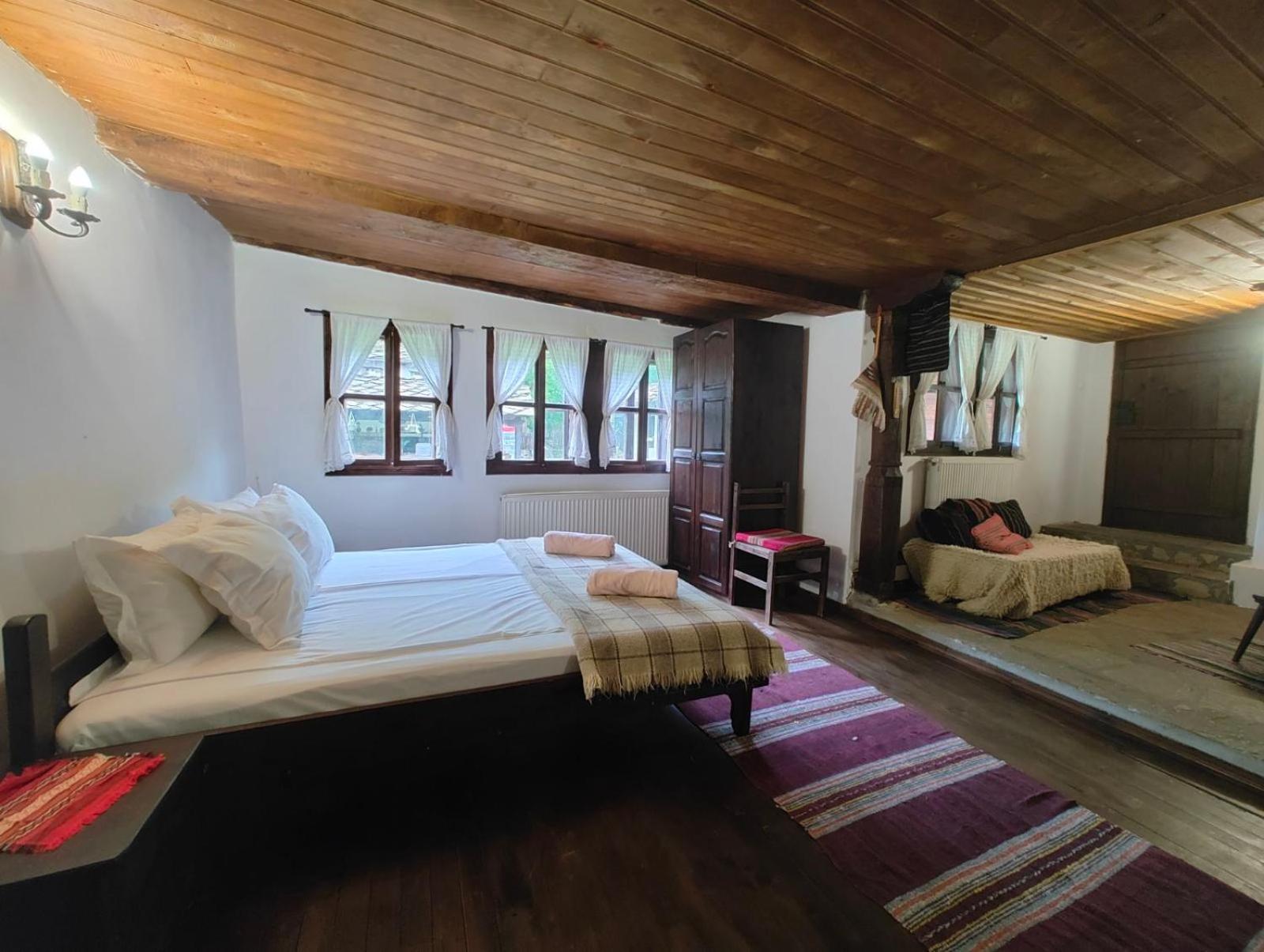Хаджидимовата Къща Hotel โบแจนซี ภายนอก รูปภาพ